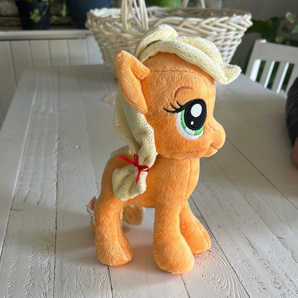 2013 Applejack My Little Pony. Applejack Earth pony orange, buttercream 10”